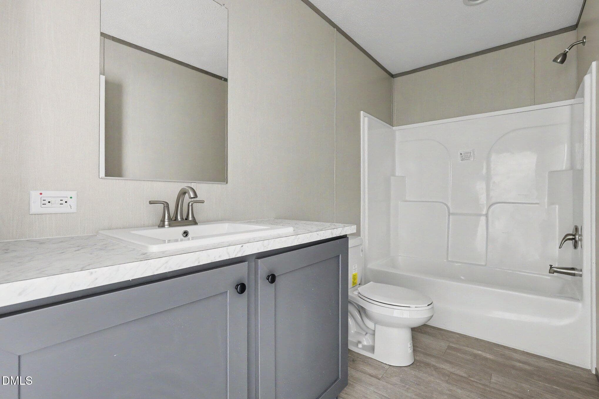 Guest Bathroom - 4329 N Carolina 39 N, Louisburg, NC 27549, Louisburg