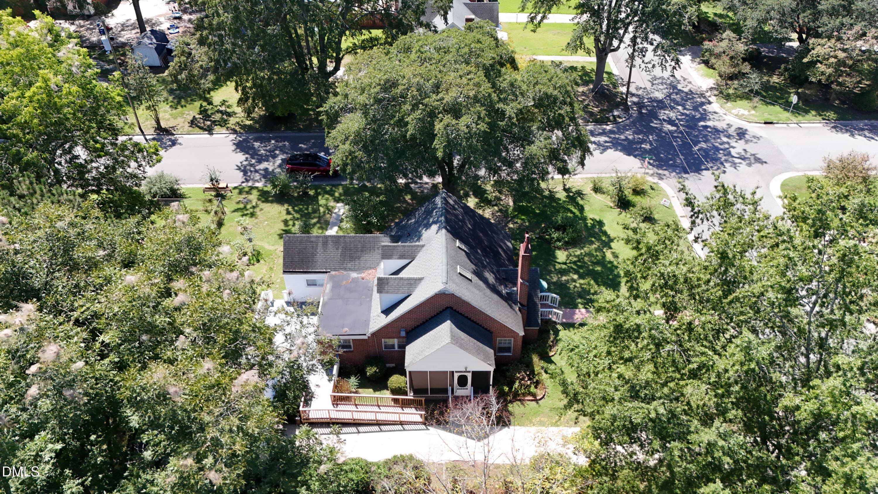 DJI_20260911131638_0781_D - 700 N Raiford Street, Selma, NC 27576