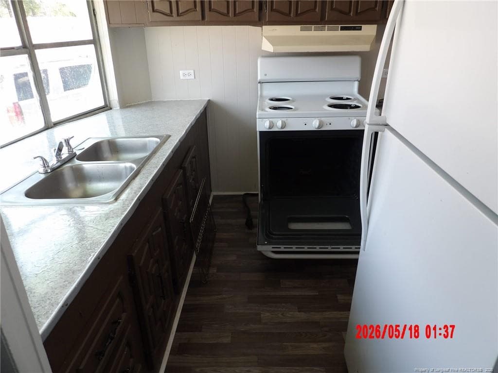 Photo 4 - 1328 Verlie Avenue, Spring Lake, NC 28390