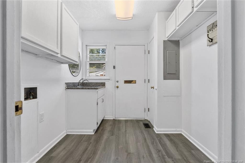 Photo 8 - 1708 N Poplar Street, Aberdeen, NC 28315