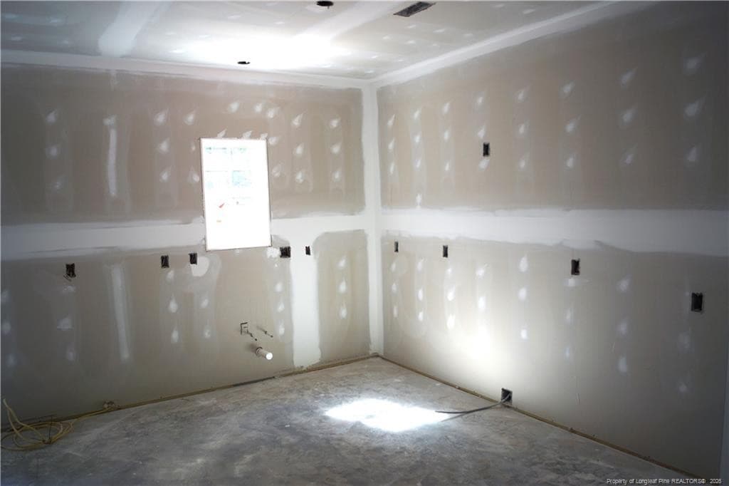 Photo 4 - 139 WILLOWBROOK Drive, Sanford, NC 27330