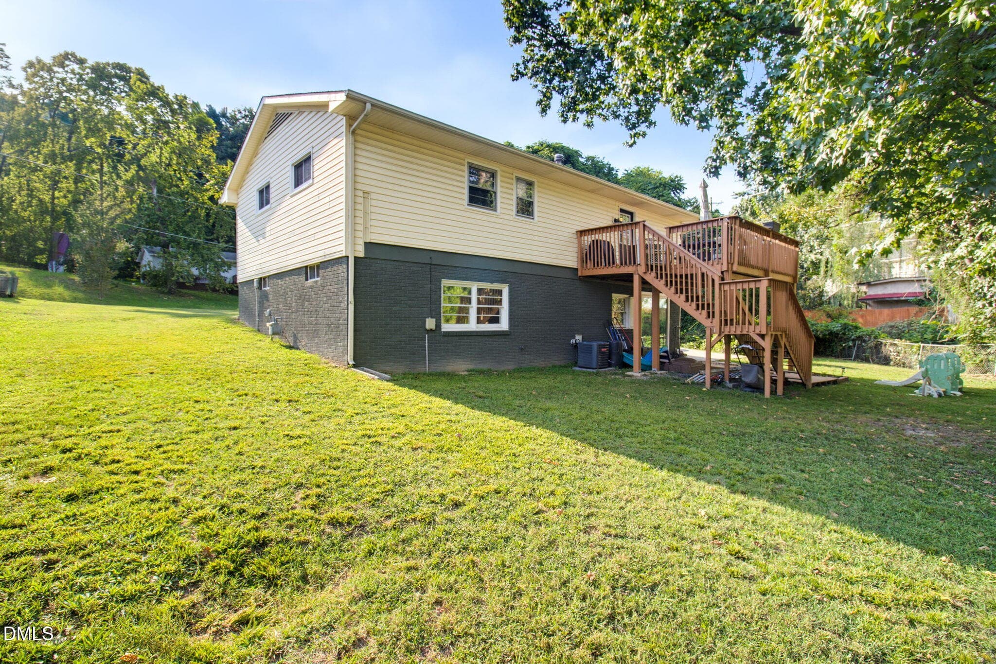 27-web-or-mls-2916 Martinsville Rd-27 - 2916 Martinsville Road, Greensboro, NC 27408