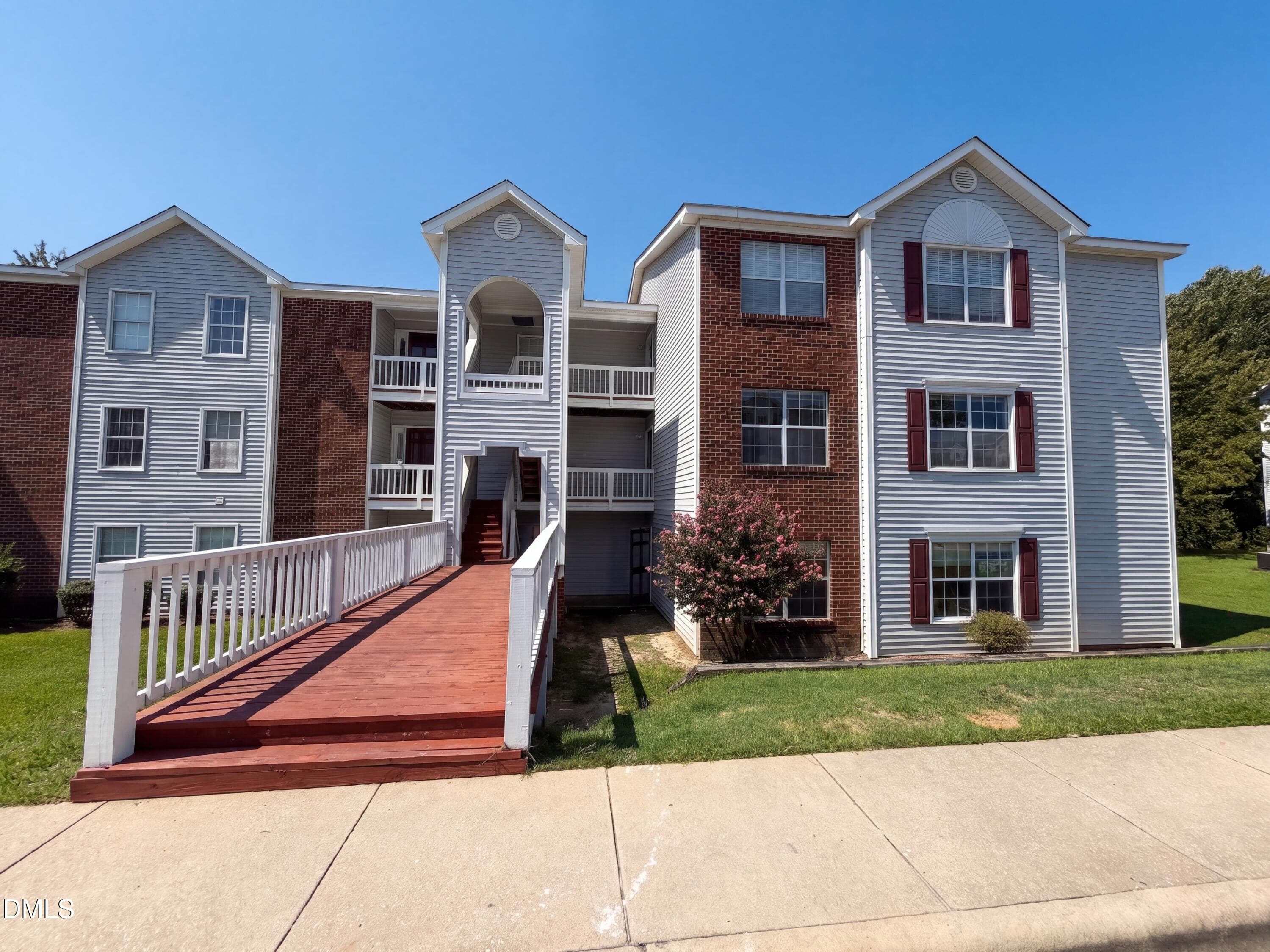 225 Waterdown Drive 8, Fayetteville, NC 28314