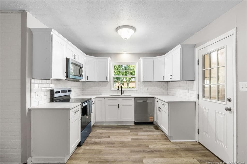Photo 10 - 1520 Darvel Avenue, Fayetteville, NC 28304, Fayetteville