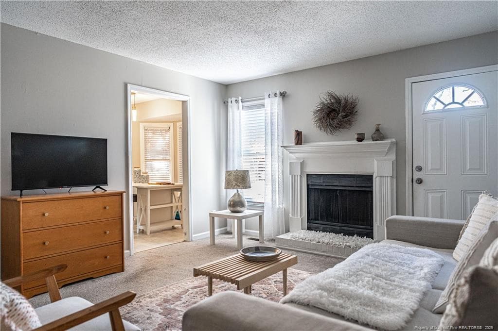 living room - 3650 Hanover Drive, Hope Mills, NC 28348