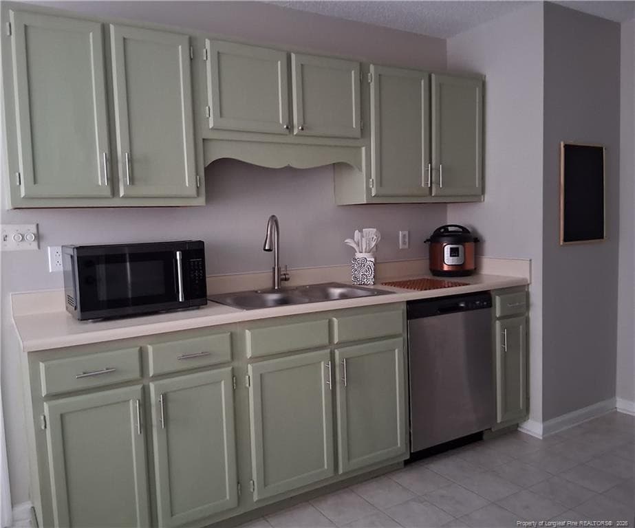 Photo 6 - 3650 Hanover Drive, Hope Mills, NC 28348