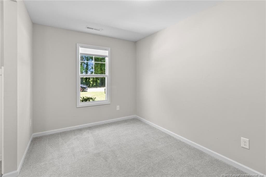 Flex room 1st floor - 5423 E Patterson Street, Hope Mills, NC 28348, Hope Mills