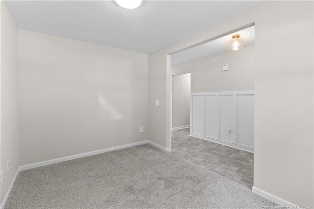 Flex room 1st floor - 5423 E Patterson Street, Hope Mills, NC 28348, Hope Mills