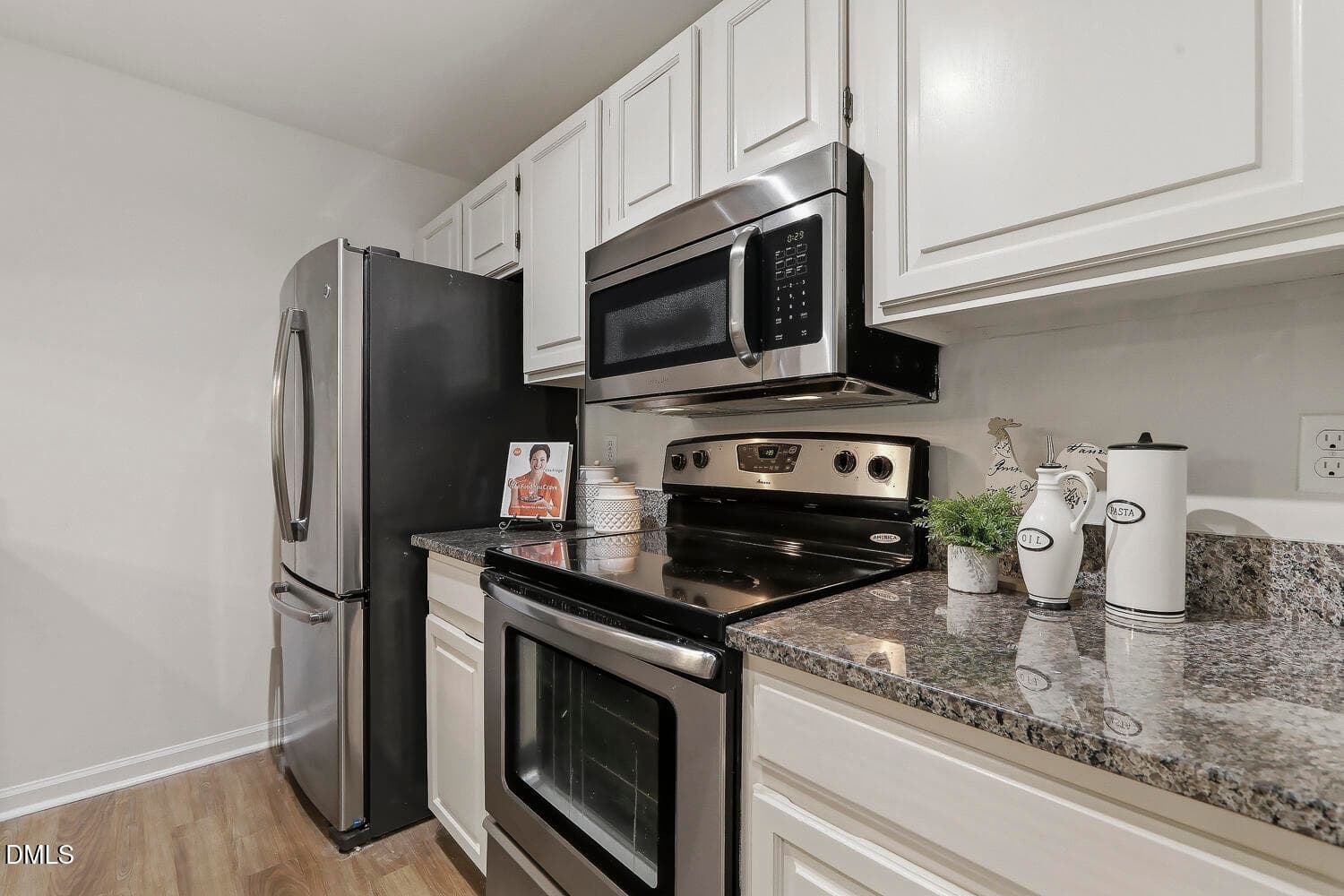 008 - 700 Bishops Park Drive 204, Raleigh, NC 27605