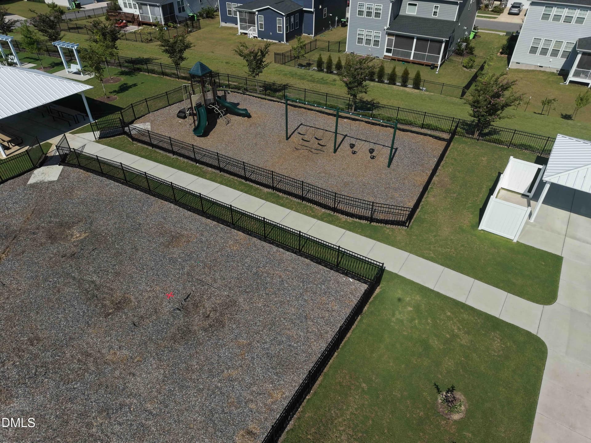 dji_fly_20260914_111754_0120_17894174985 - 2904 Heirloom Way, Apex, NC 27502