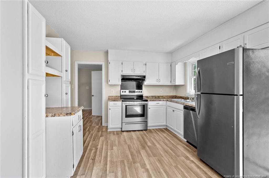 Photo 9 - 513 Platinum Street, Fayetteville, NC 28311, Fayetteville