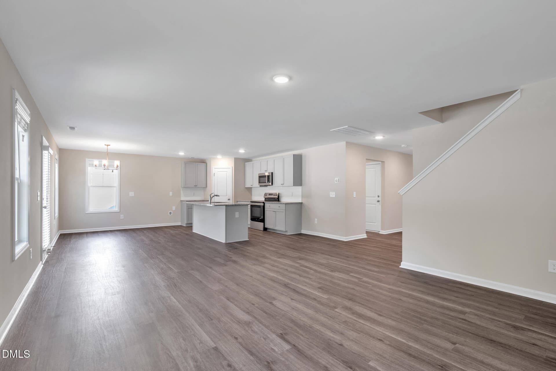 73 W Emily Gardens Dr(08 of 42) - 73 W Emily Gardens Drive, Selma, NC 27576