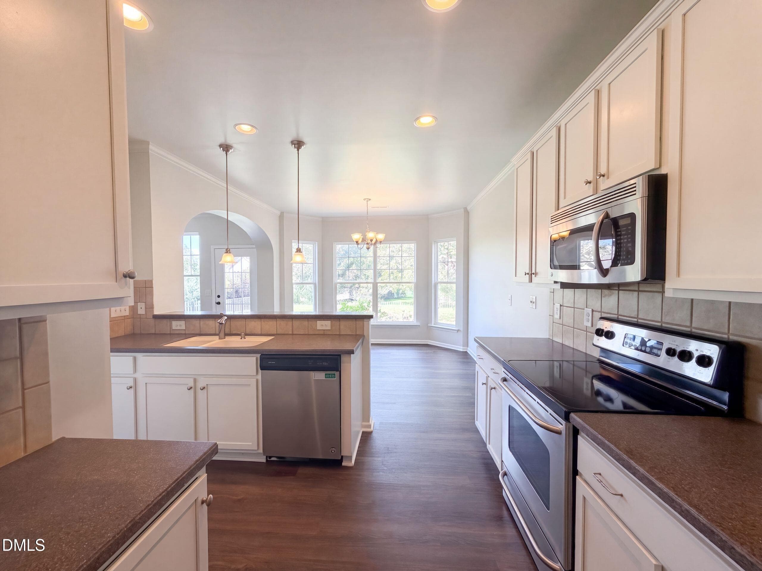 listing_1 - 2003 Woodsdale Drive, Durham, NC 27703