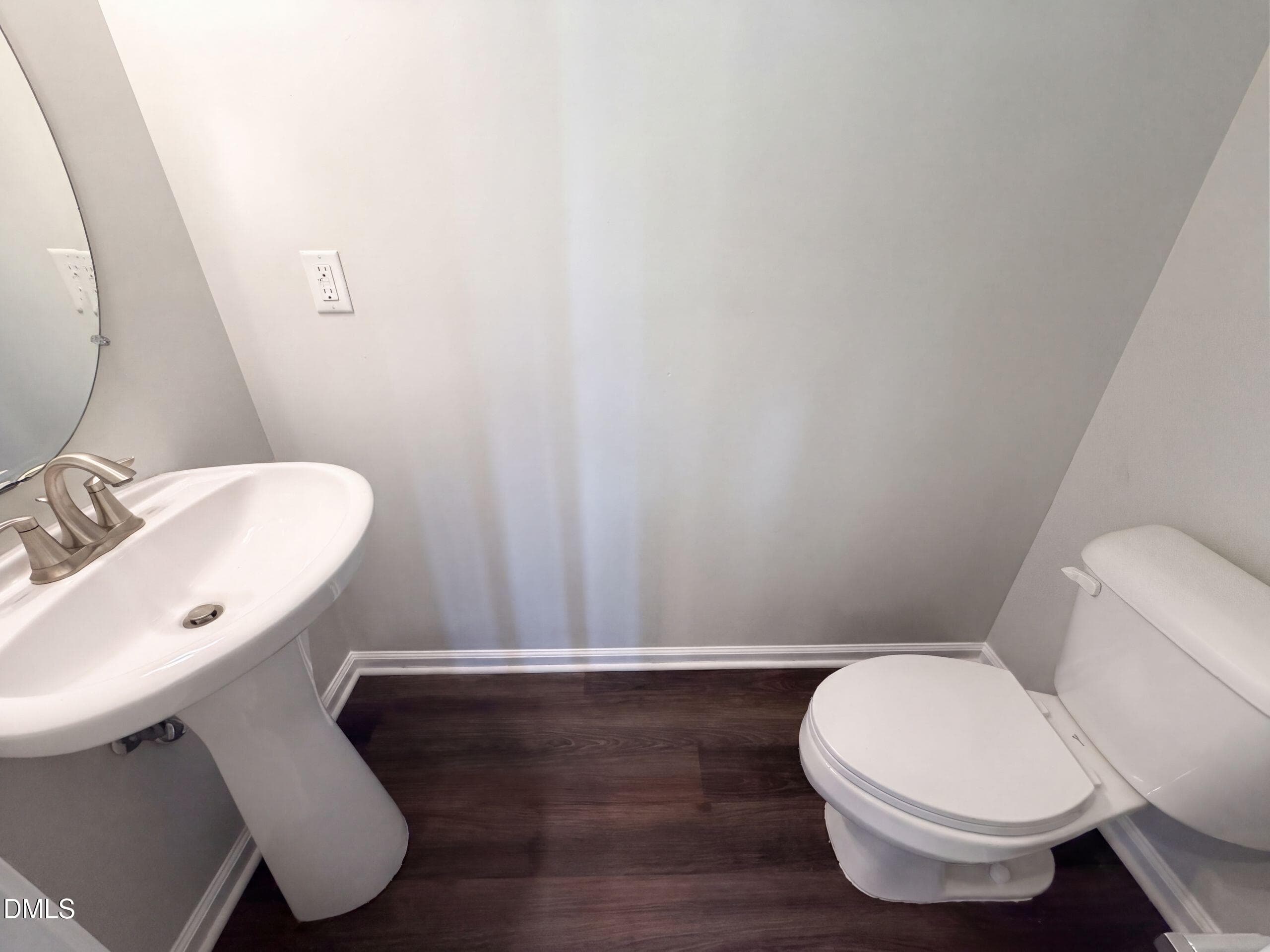 listing_12 - 2003 Woodsdale Drive, Durham, NC 27703