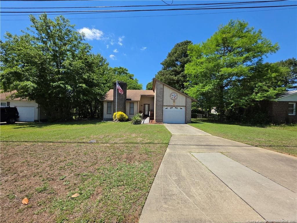 Photo 2 - 556 Glensford Drive, Fayetteville, NC 28314, Fayetteville