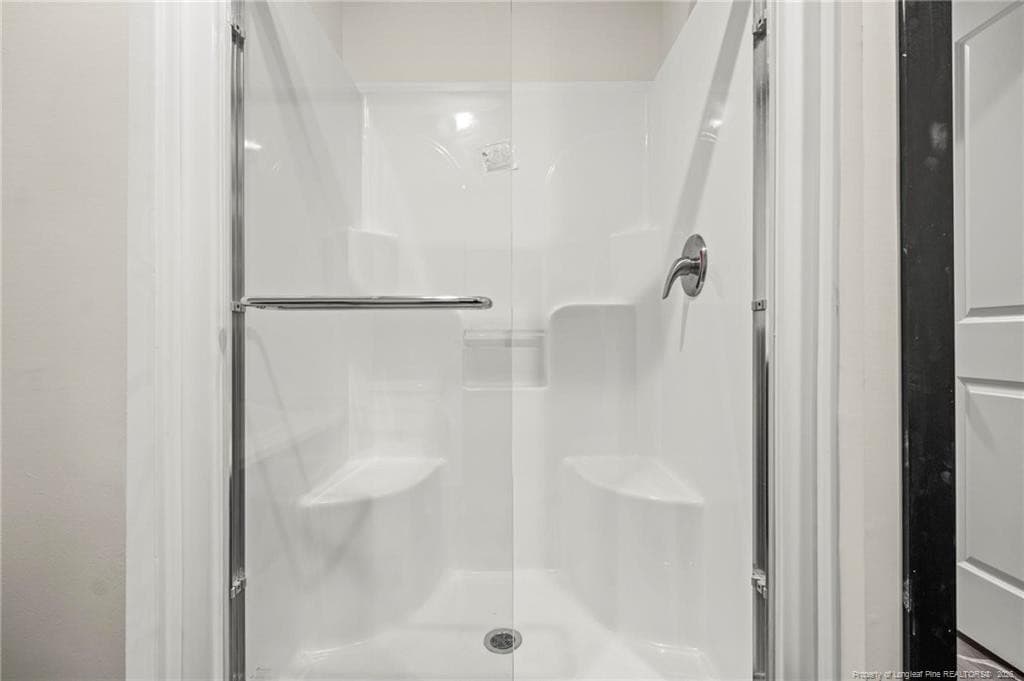Primary Bath Walk-In Shower - 18201 Barnes Bridge Road, Laurinburg, NC 28302, Laurinburg