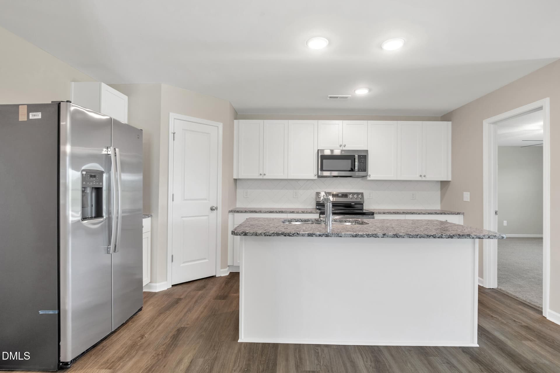 8 W Emily Gardens Dr(11 of 32) - 8 W Emily Gardens Drive, Selma, NC 27576