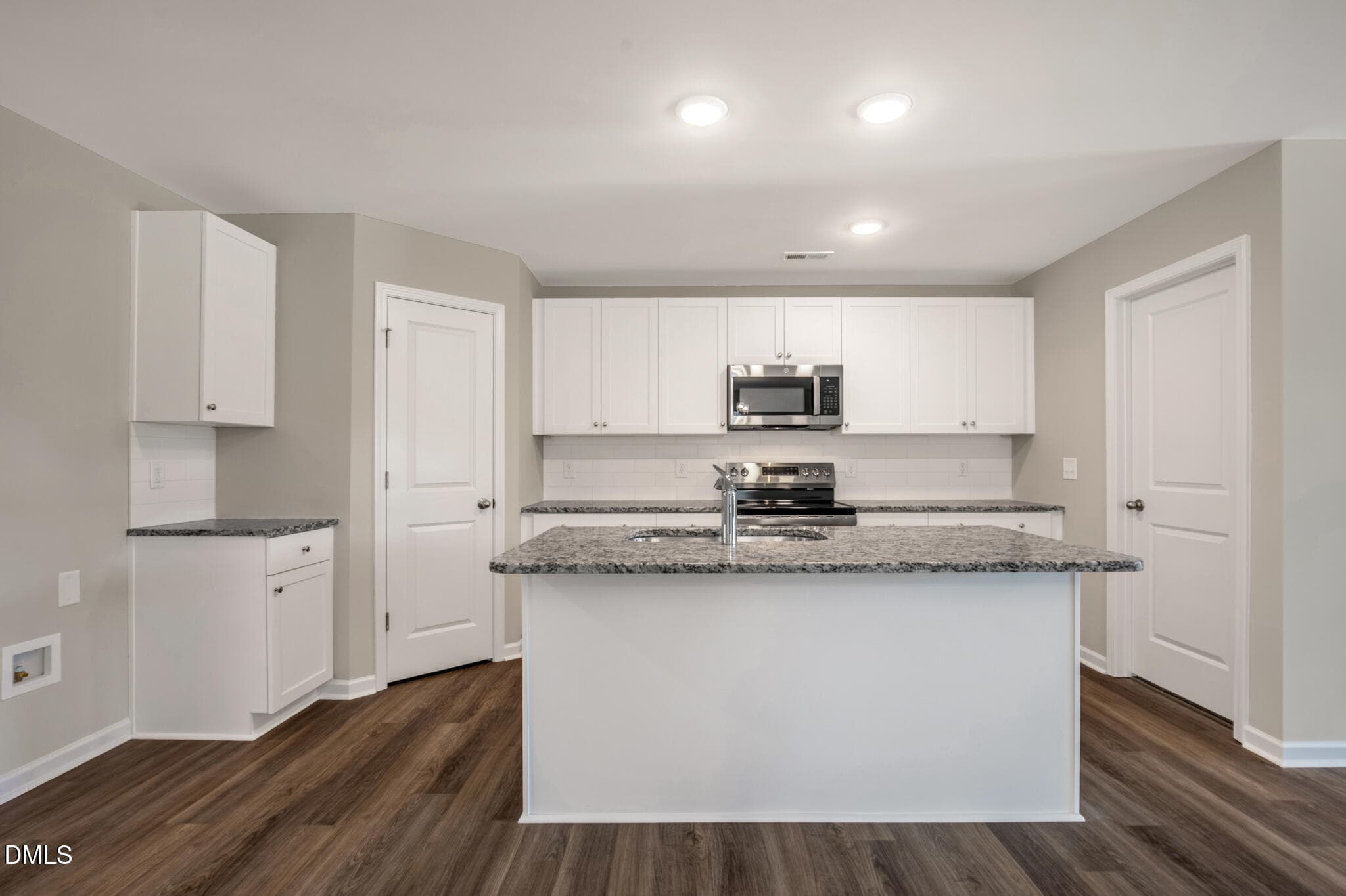 31 E Emily Gardens Dr(12 of 32) - 31 E Emily Gardens Drive, Selma, NC 27576