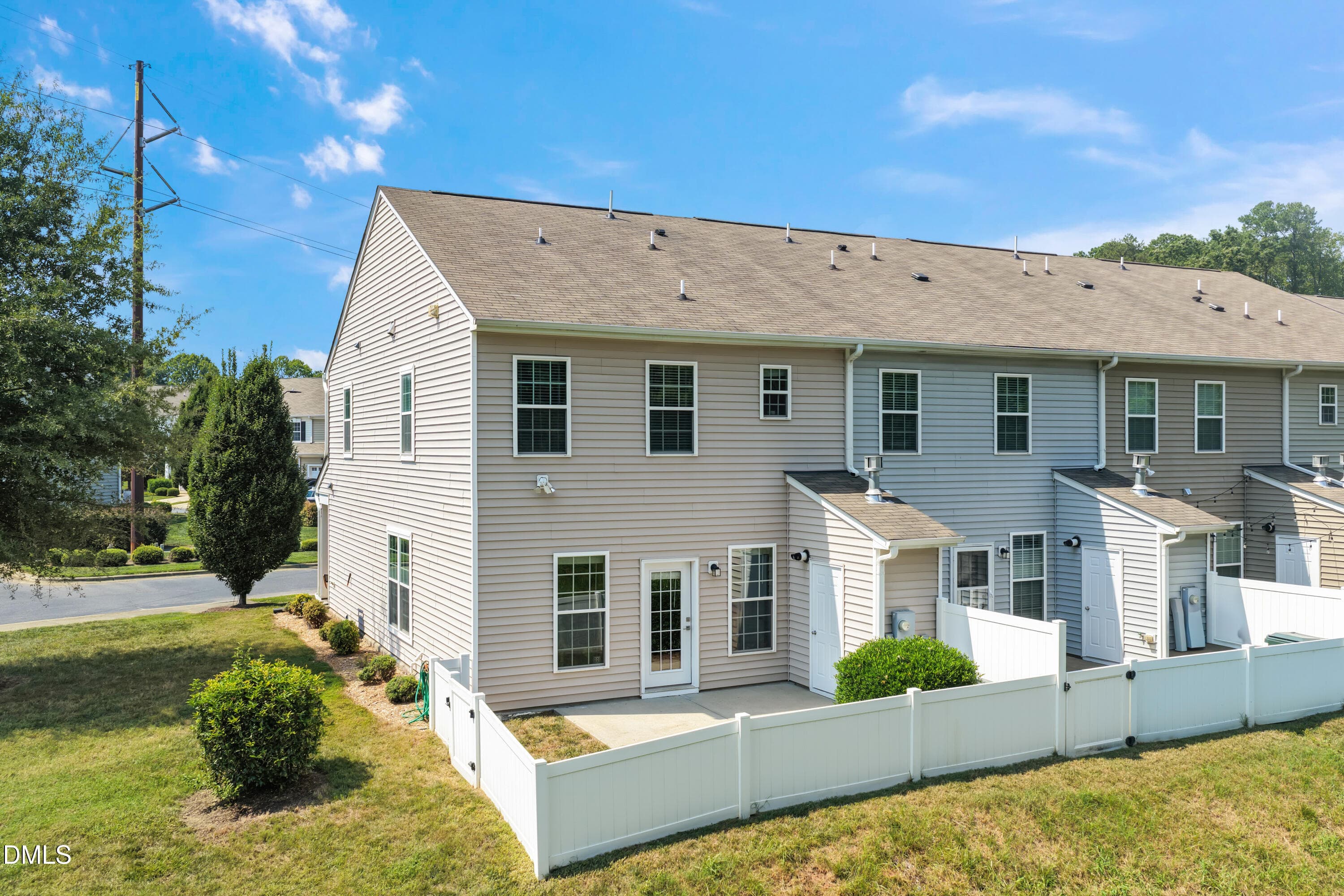 Backyard - 1027 Renewal Place, Raleigh, NC 27603