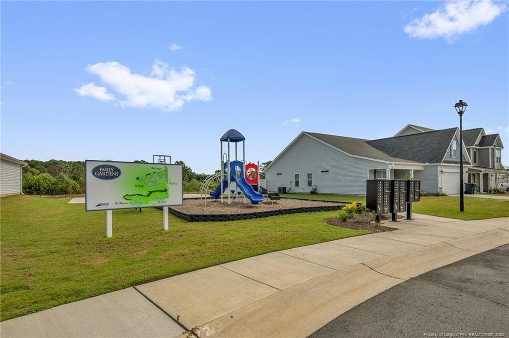 Community Basketball Court - 8 W Emily Gardens Drive, Selma, NC 27576