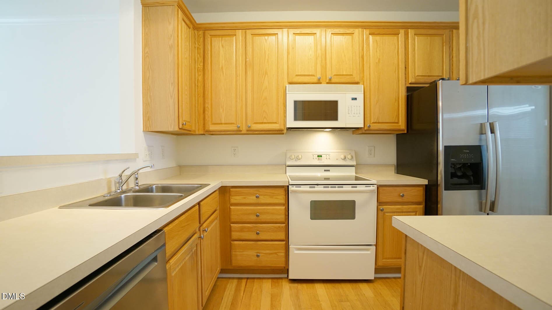 Kitchen - 8347 City Loft Court, Raleigh, NC 27613