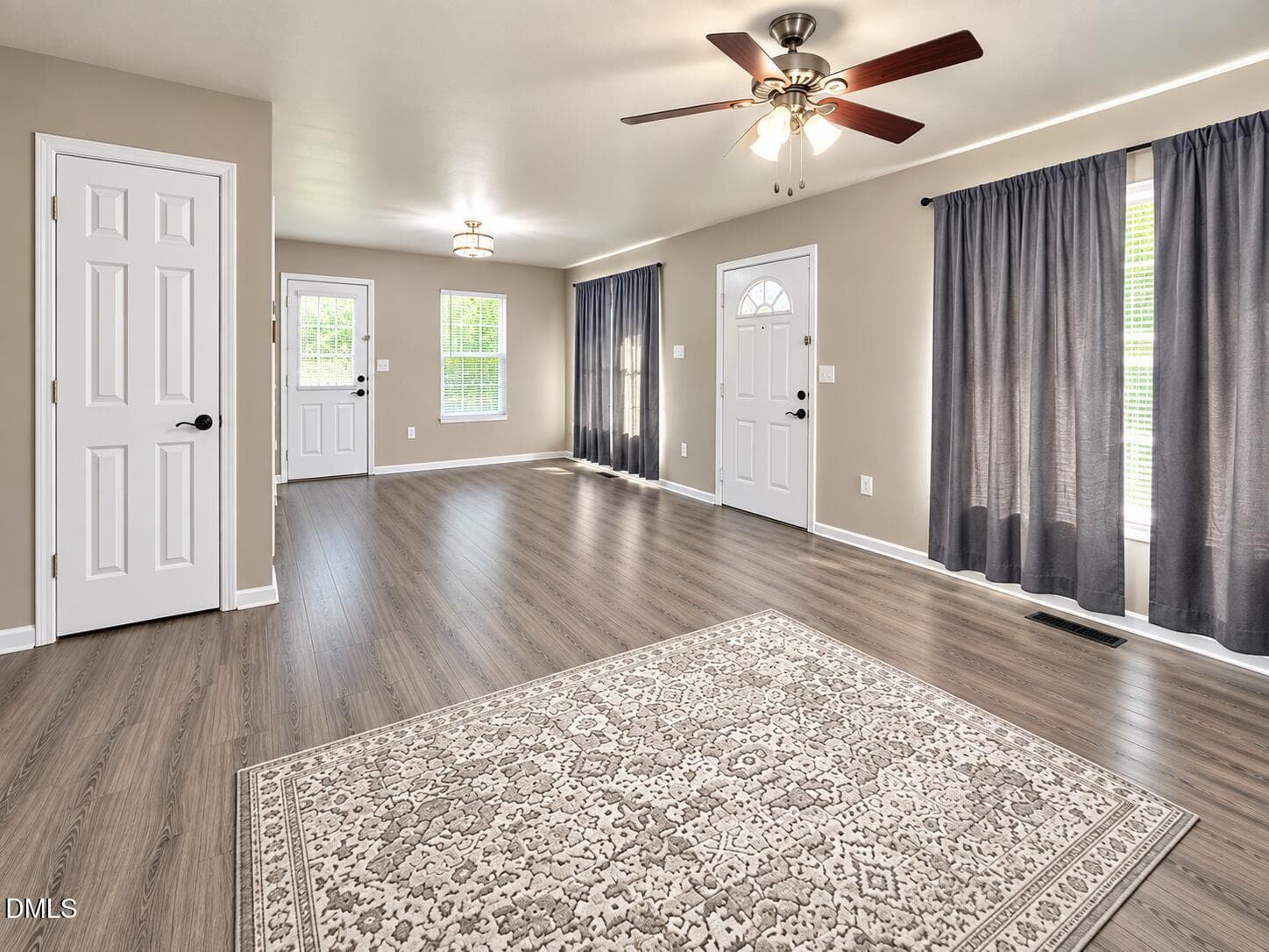 lonestar living room - 6158 Lonestar Road, Fayetteville, NC 28303, Fayetteville