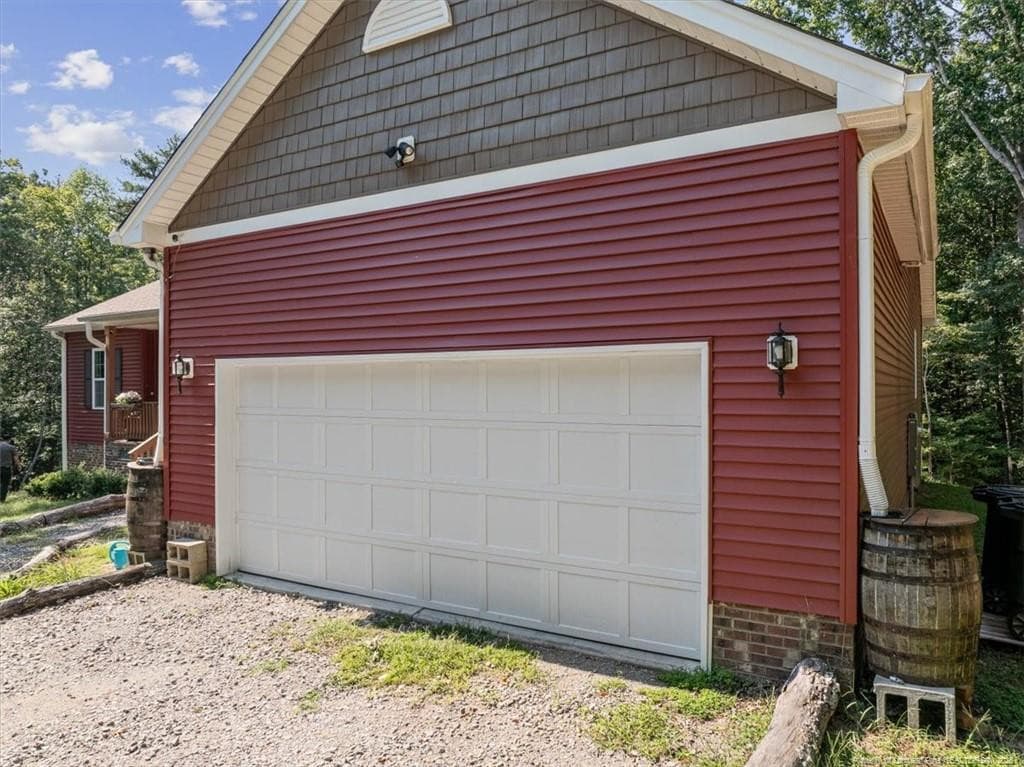 garage - 150 Horseshoe Hill Lane, Carthage, NC 28327