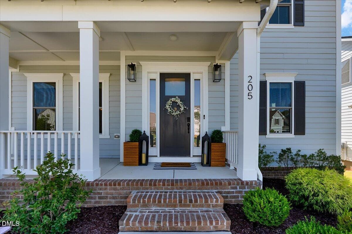 04-205 Tupelo Grove Ln-4 - 205 Tupelo Grove Lane, Holly Springs, NC 27540, Holly Springs