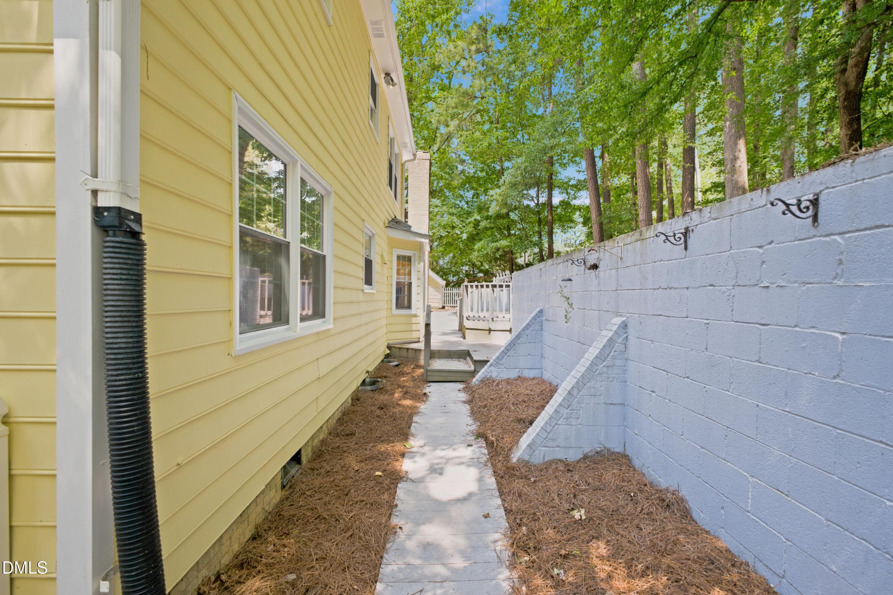CY1A0171 - 1605 Sycamore Drive, Garner, NC 27529