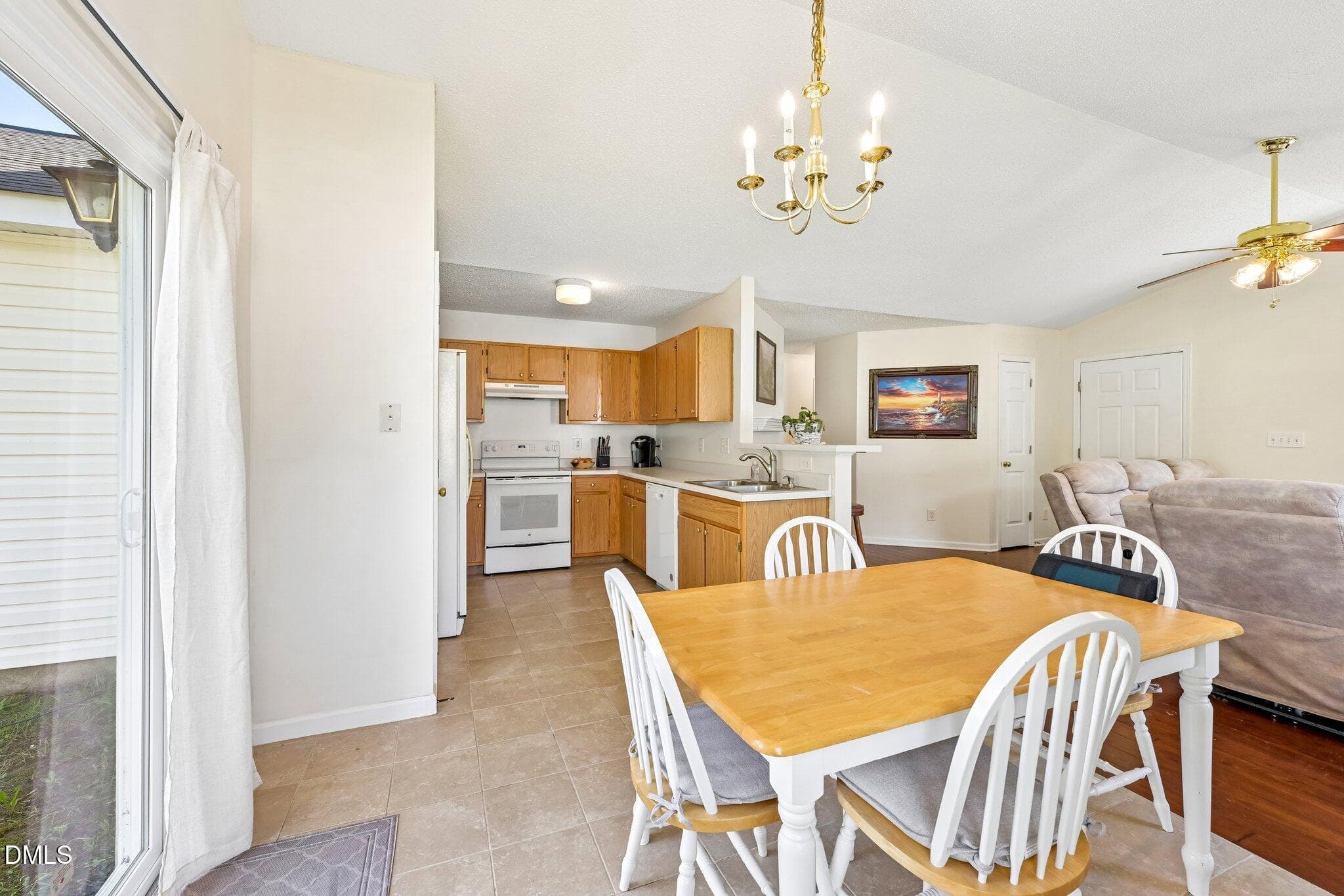 14-web-or-mls-Silverdene St-S1609-014 - 4841 Silverdene Street, Raleigh, NC 27616