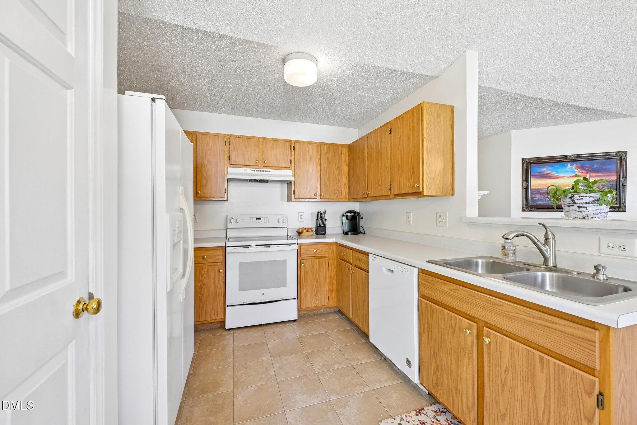15-web-or-mls-Silverdene St-S1609-015 - 4841 Silverdene Street, Raleigh, NC 27616