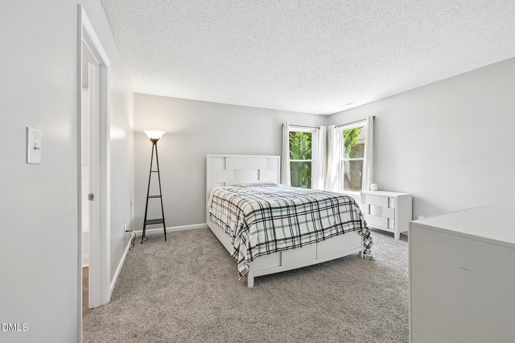 24-web-or-mls-Silverdene St-S1609-024 - 4841 Silverdene Street, Raleigh, NC 27616