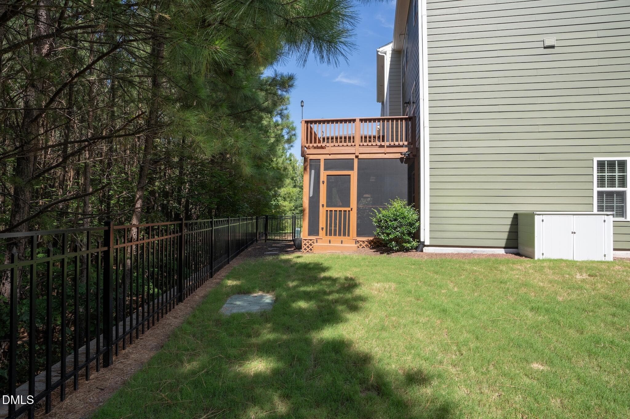 DSC07844 - 415 Cross Country Way, Durham, NC 27703