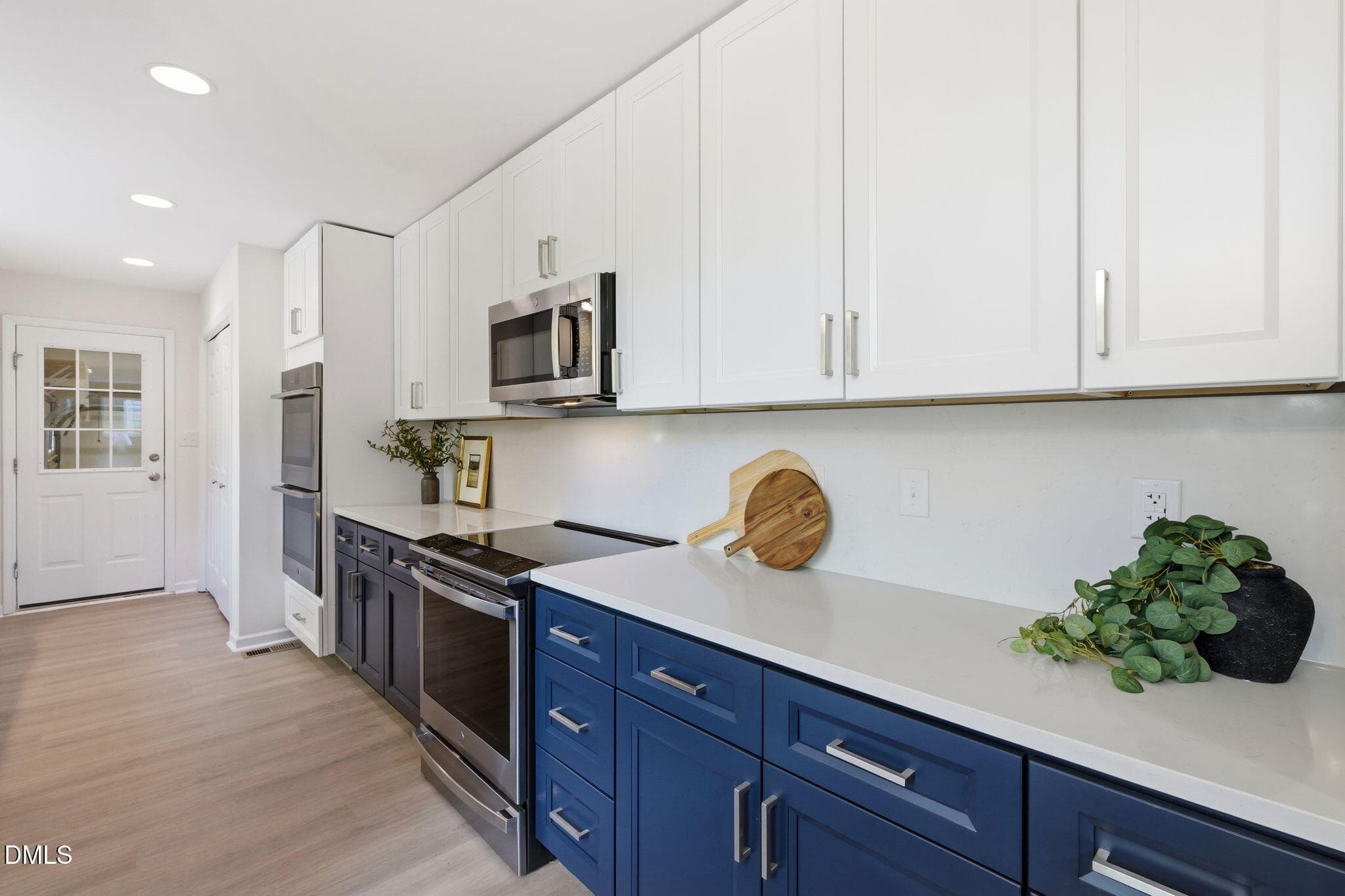 25-web-or-mls-P1132478 - 100 Riverbirch Point, Carrboro, NC 27510, Carrboro