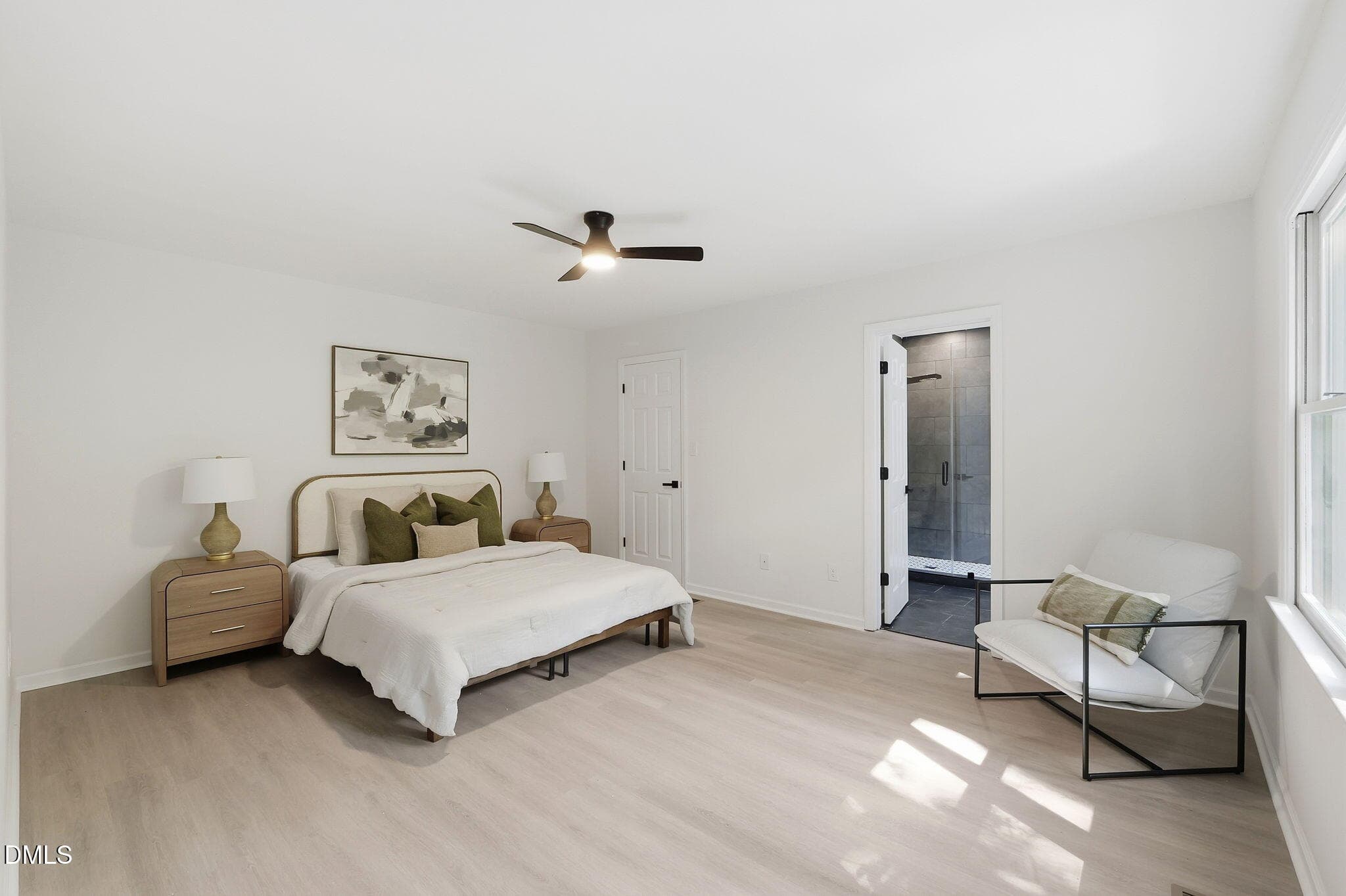 30-web-or-mls-P1132493 - 100 Riverbirch Point, Carrboro, NC 27510, Carrboro