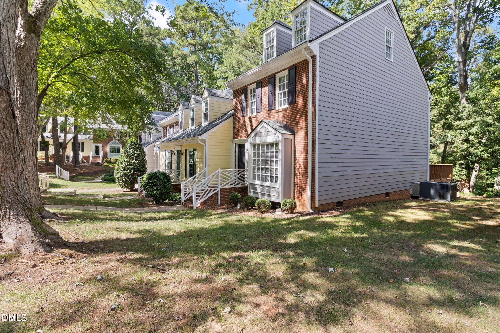 3-web-or-mls-IMG_0464 - 143 Hedgerow Court, Cary, NC 27513