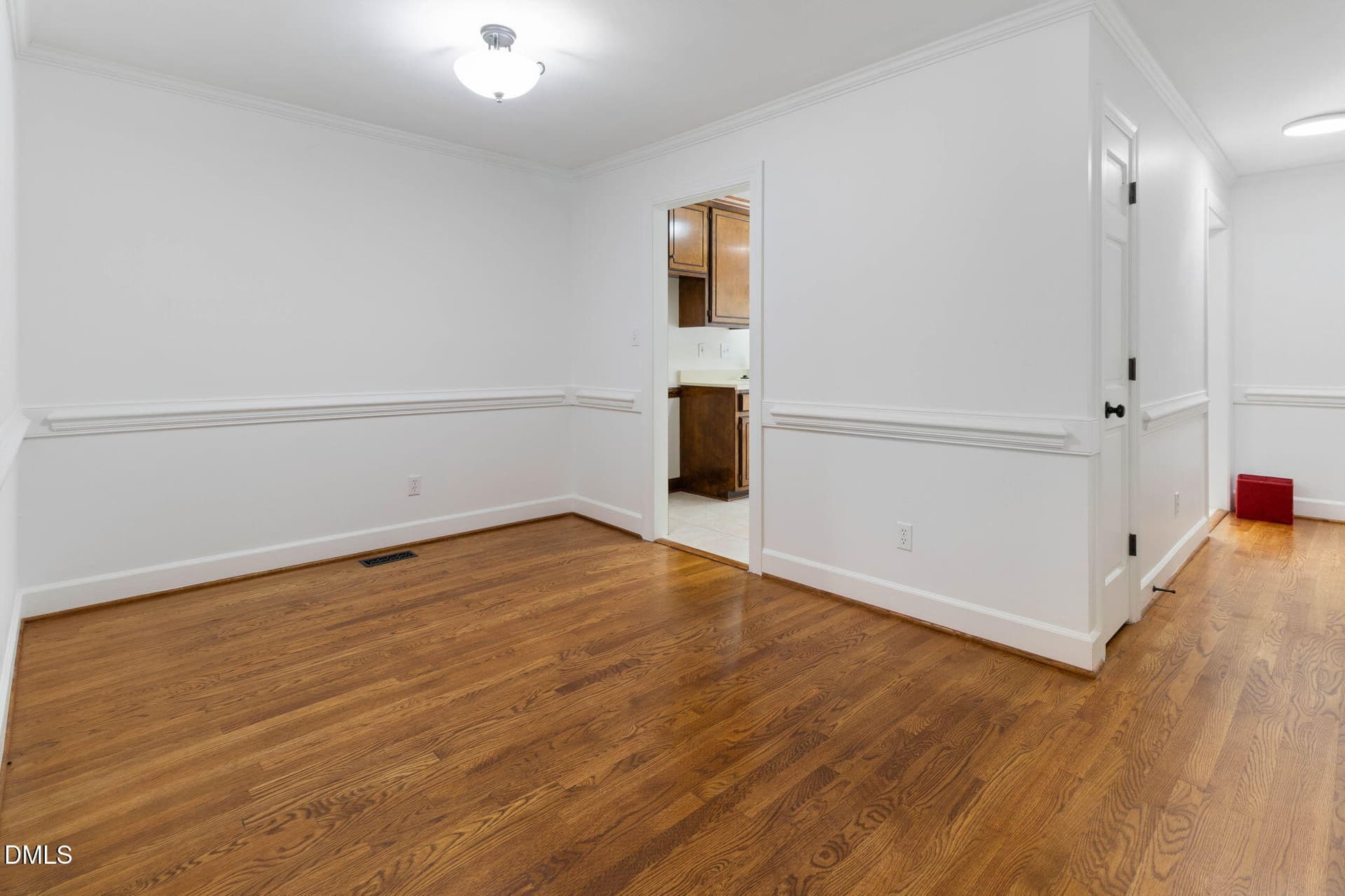 12-web-or-mls-IMG_0392 - 143 Hedgerow Court, Cary, NC 27513