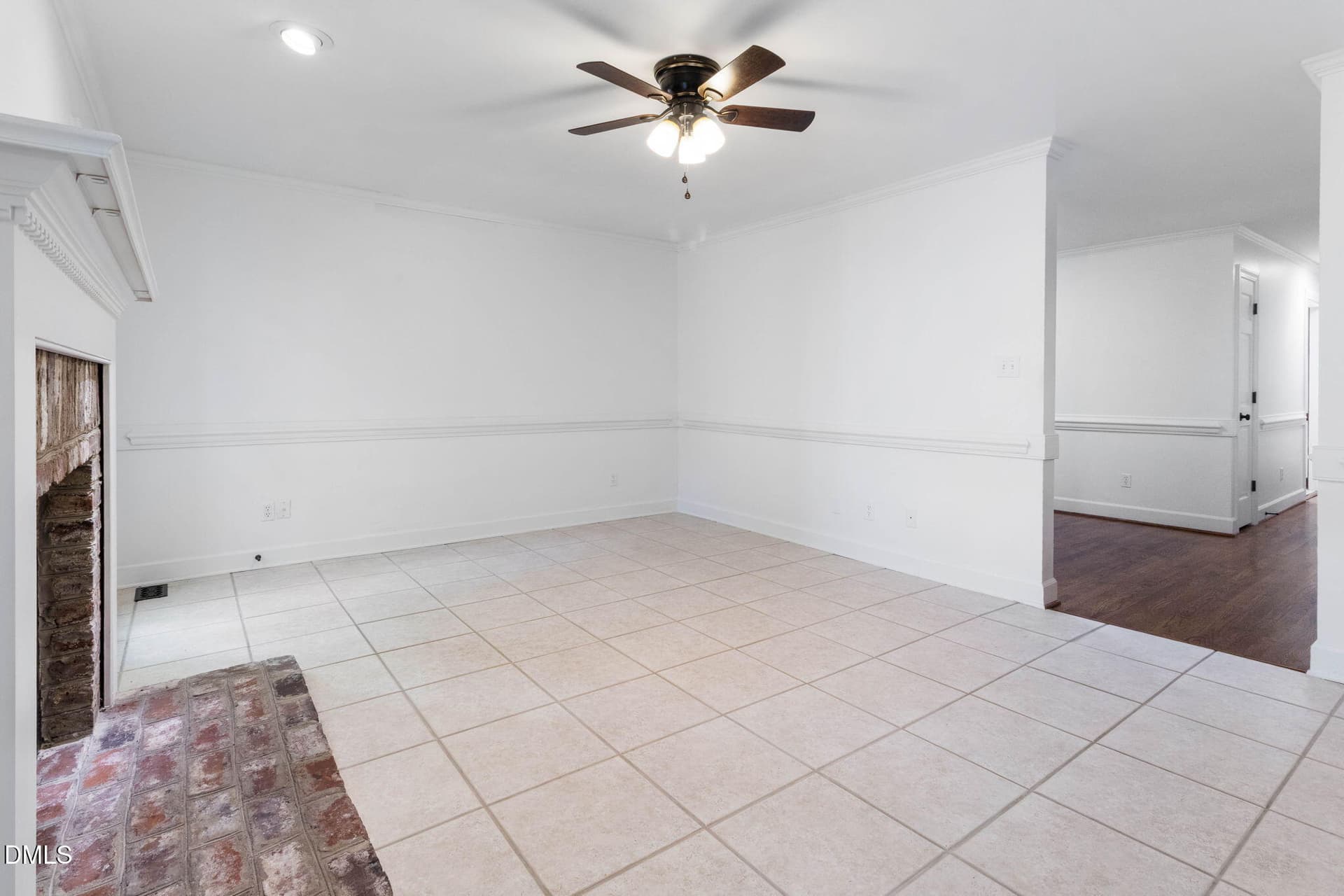 20-web-or-mls-IMG_0404 - 143 Hedgerow Court, Cary, NC 27513
