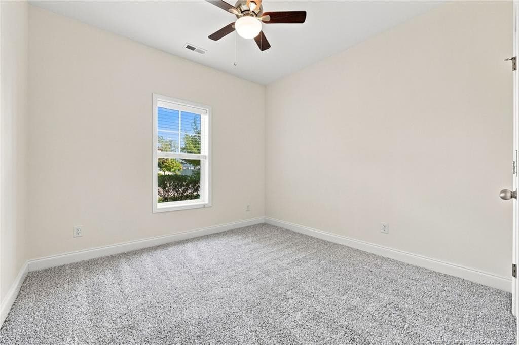 Photo 26 - 634 Collinwood Drive, Raeford, NC 28376