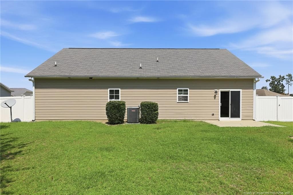 Photo 30 - 634 Collinwood Drive, Raeford, NC 28376