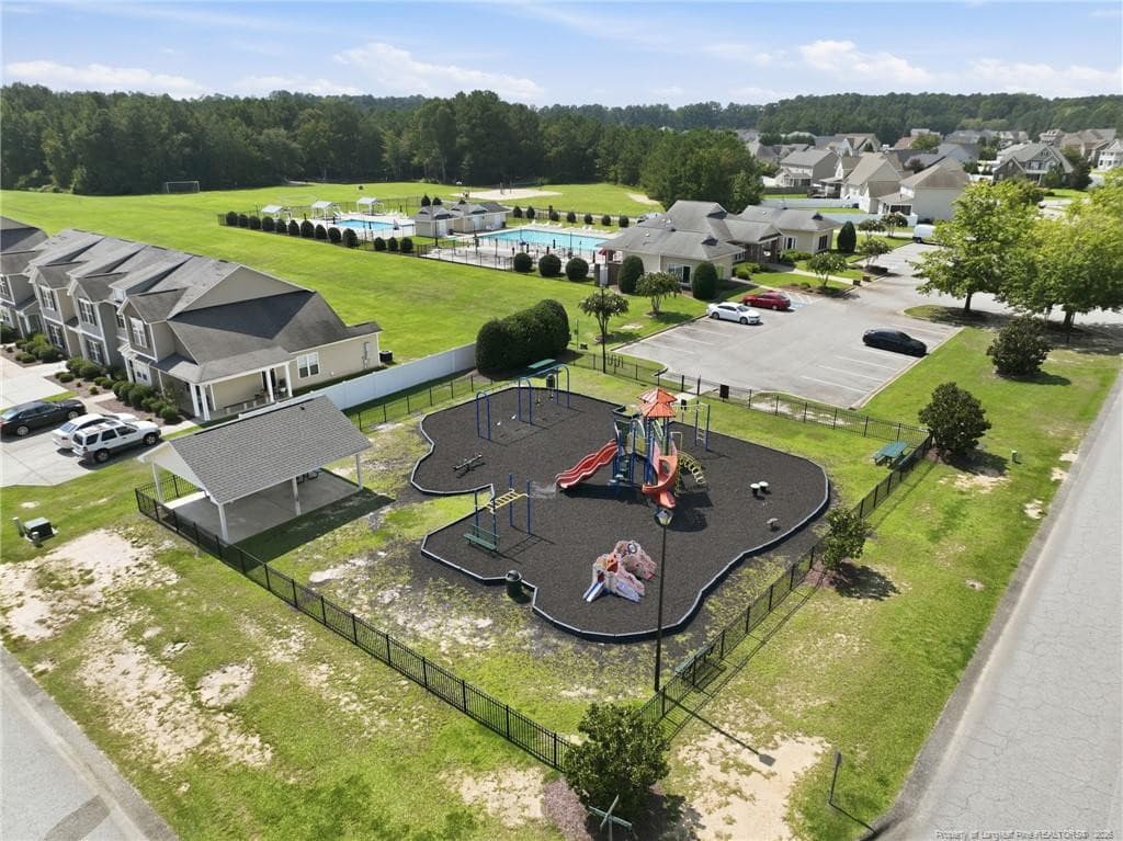 Photo 37 - 634 Collinwood Drive, Raeford, NC 28376
