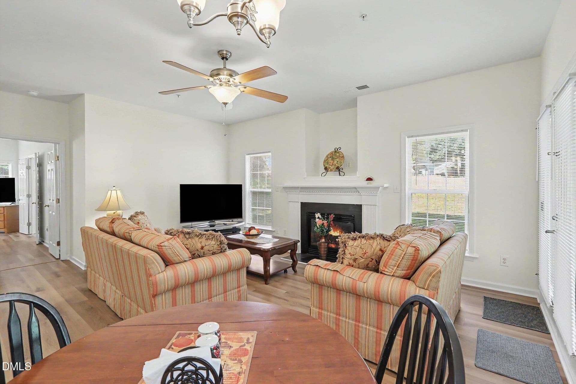 011_file_5193 - 511 Glenolden Court, Cary, NC 27513