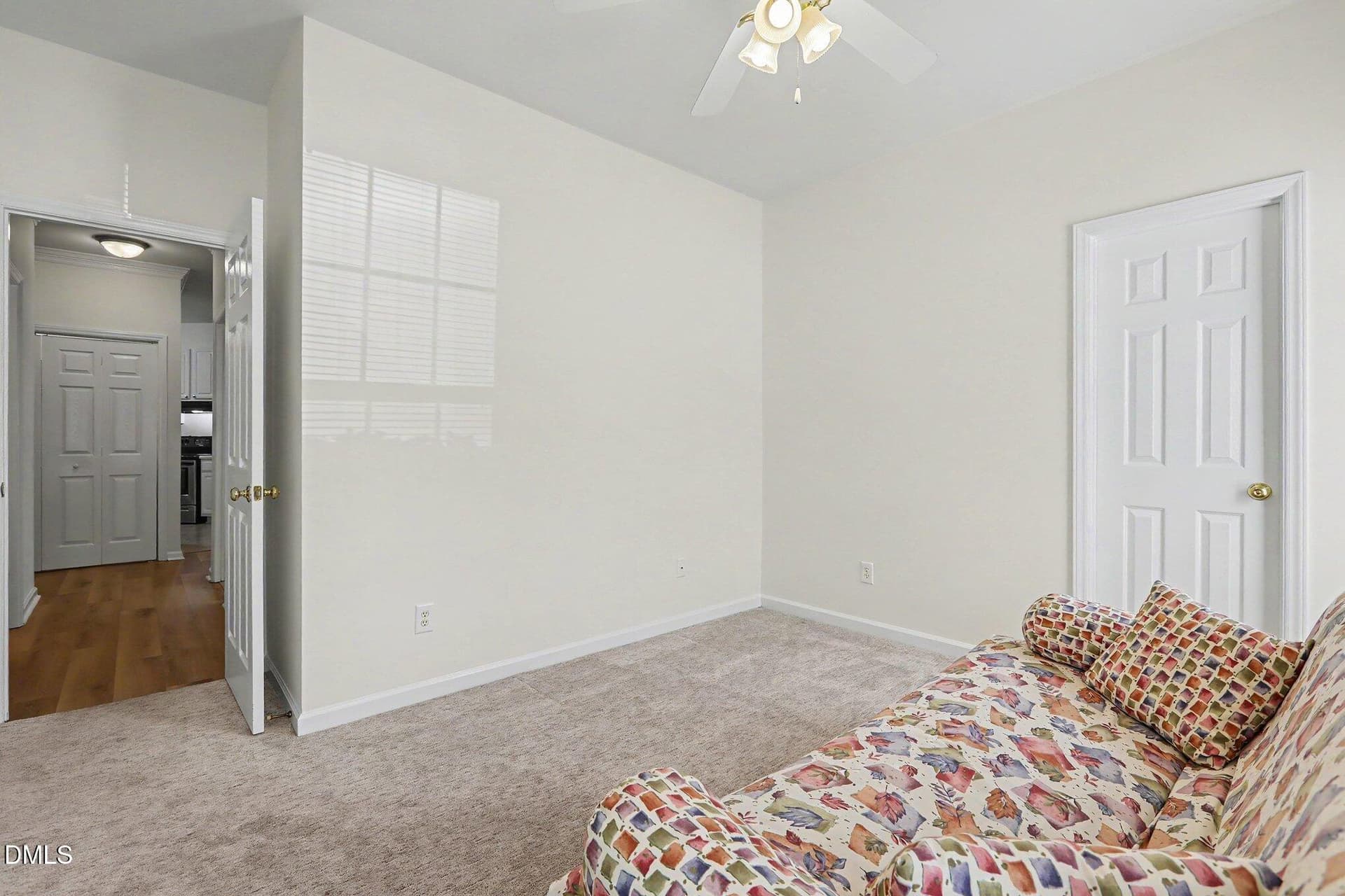 017_file_2855 - 511 Glenolden Court, Cary, NC 27513
