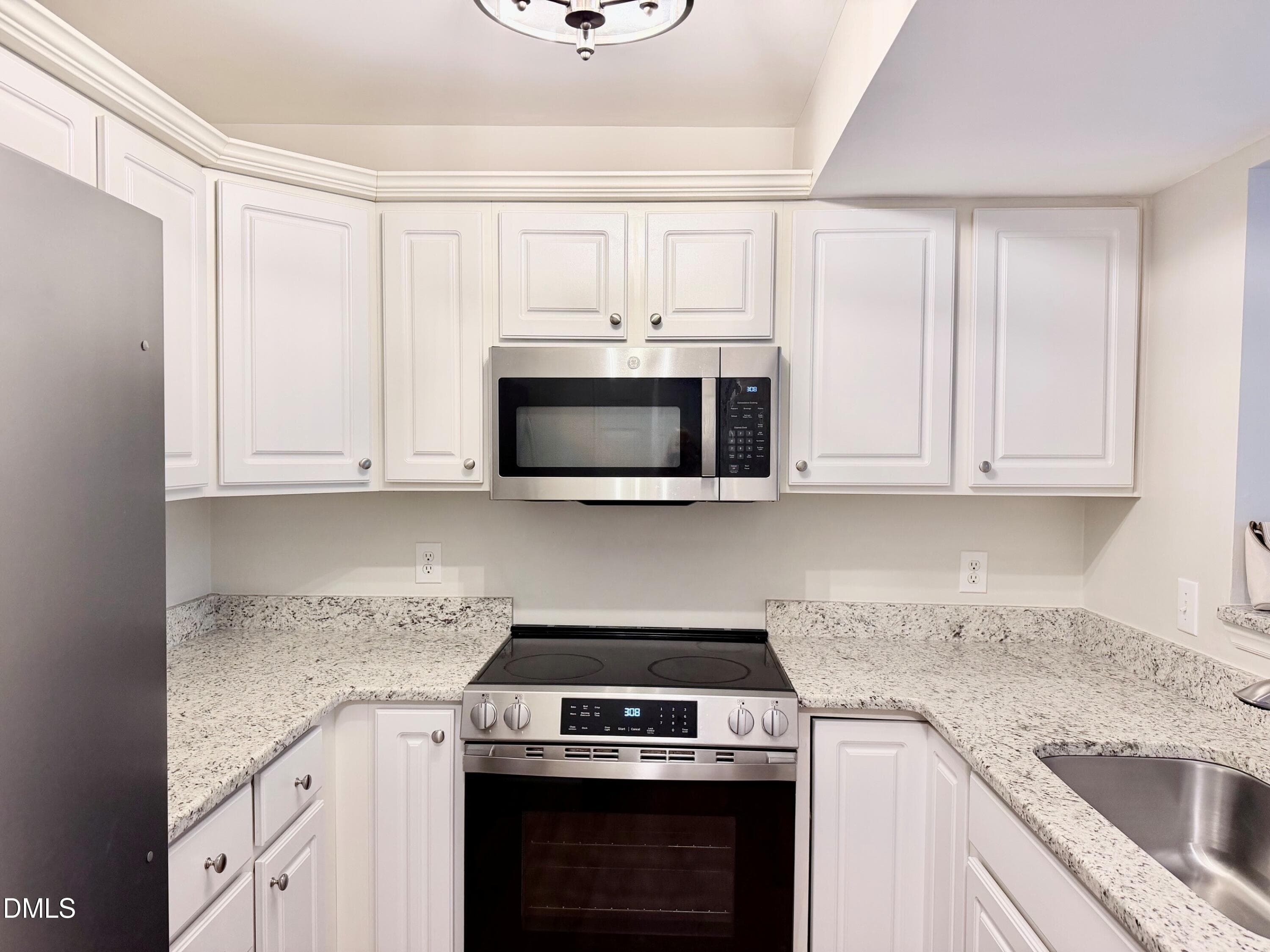 7 - 1221 Westview Lane 201, Raleigh, NC 27605