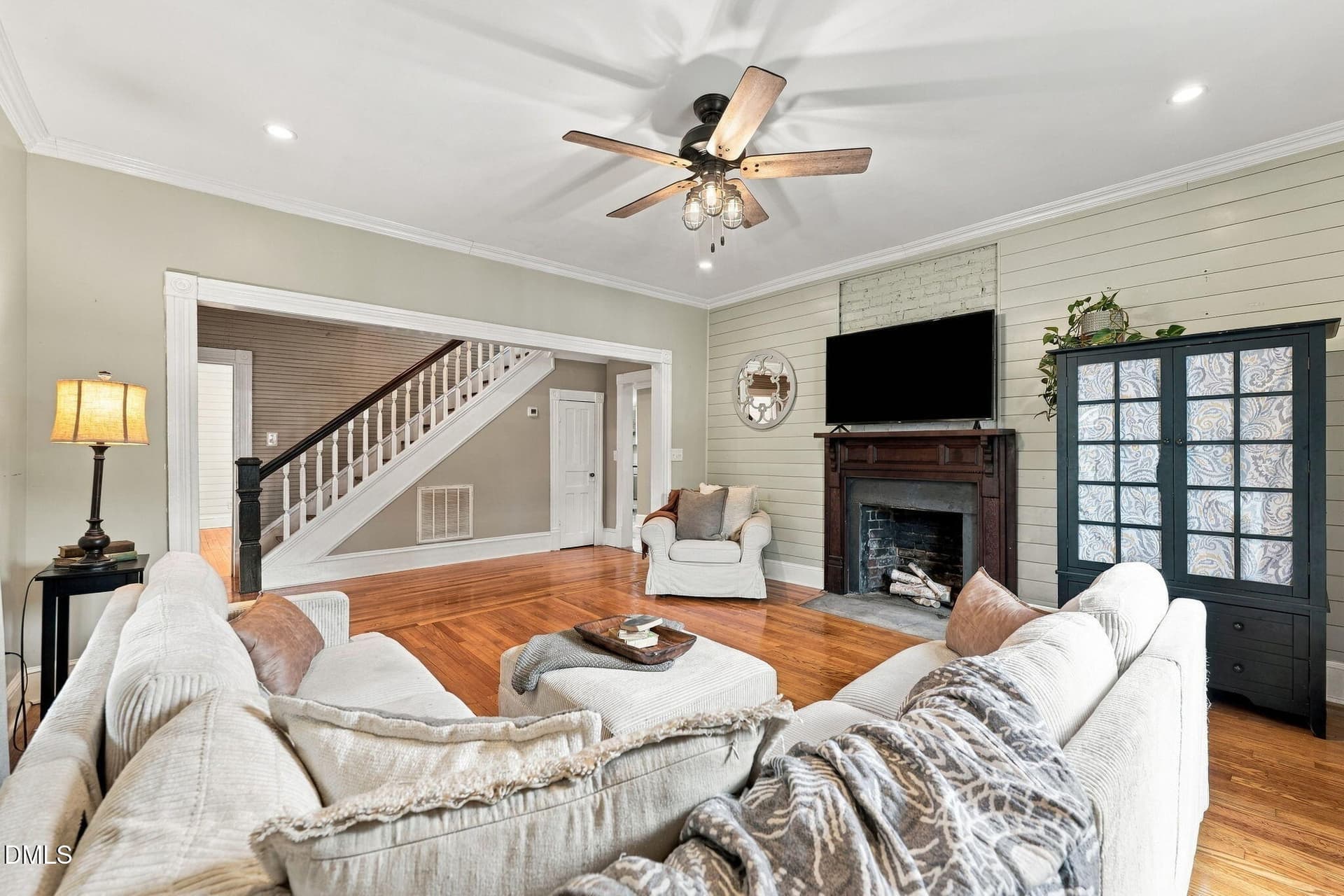 21-web-or-mls-_2345422 - 1406 E Main Street, Graham, NC 27253
