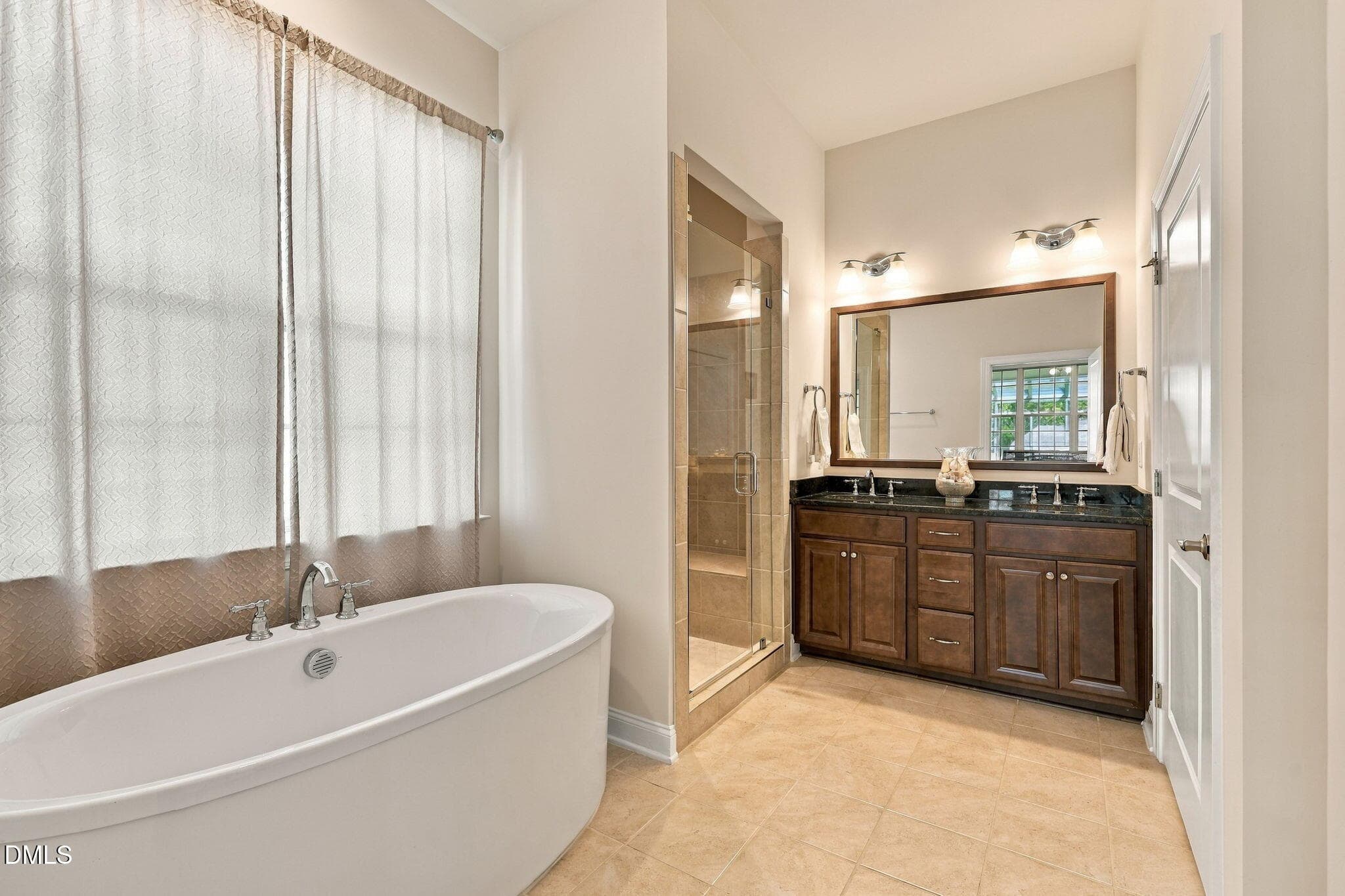 34-web-or-mls-IMG_8357_Edit - 2534 Cedar Hedge Court, Apex, NC 27523
