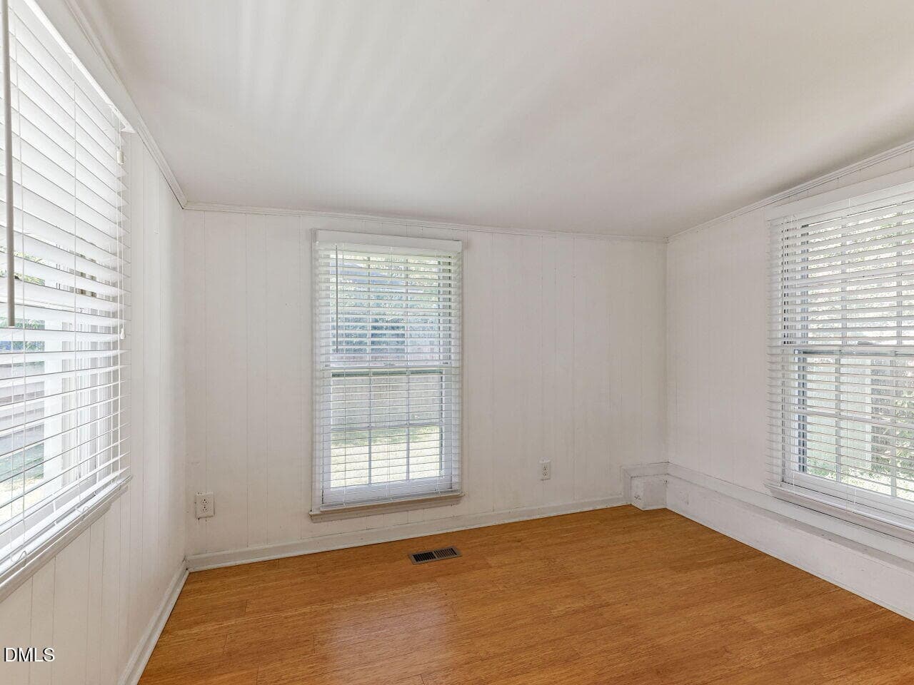 016-1280x960-flex-room - 1208 Taylor Street, Durham, NC 27701
