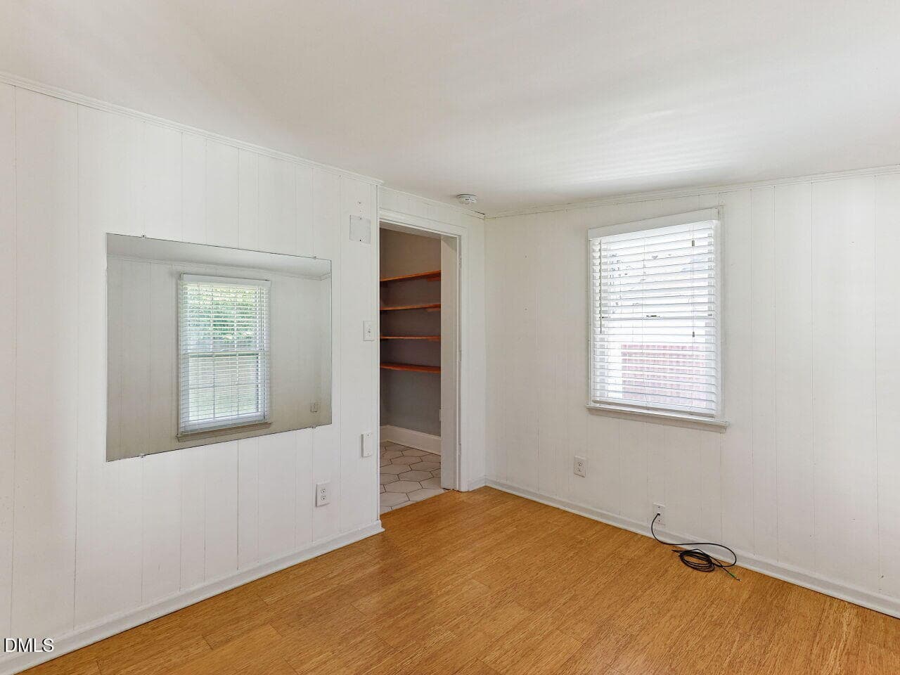 017-1280x960-flex-room - 1208 Taylor Street, Durham, NC 27701