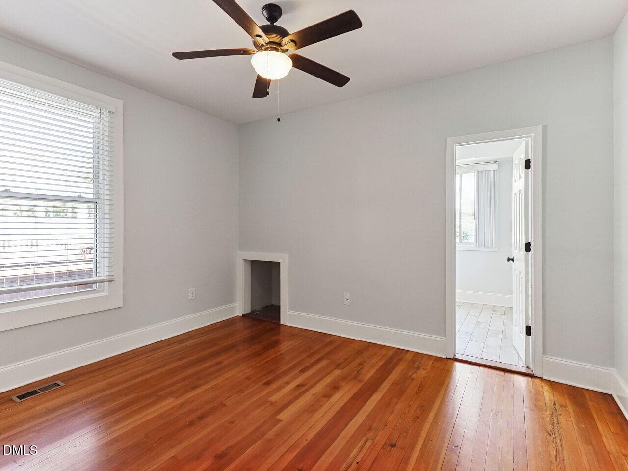 019-1280x960-master-bedroom - 1208 Taylor Street, Durham, NC 27701