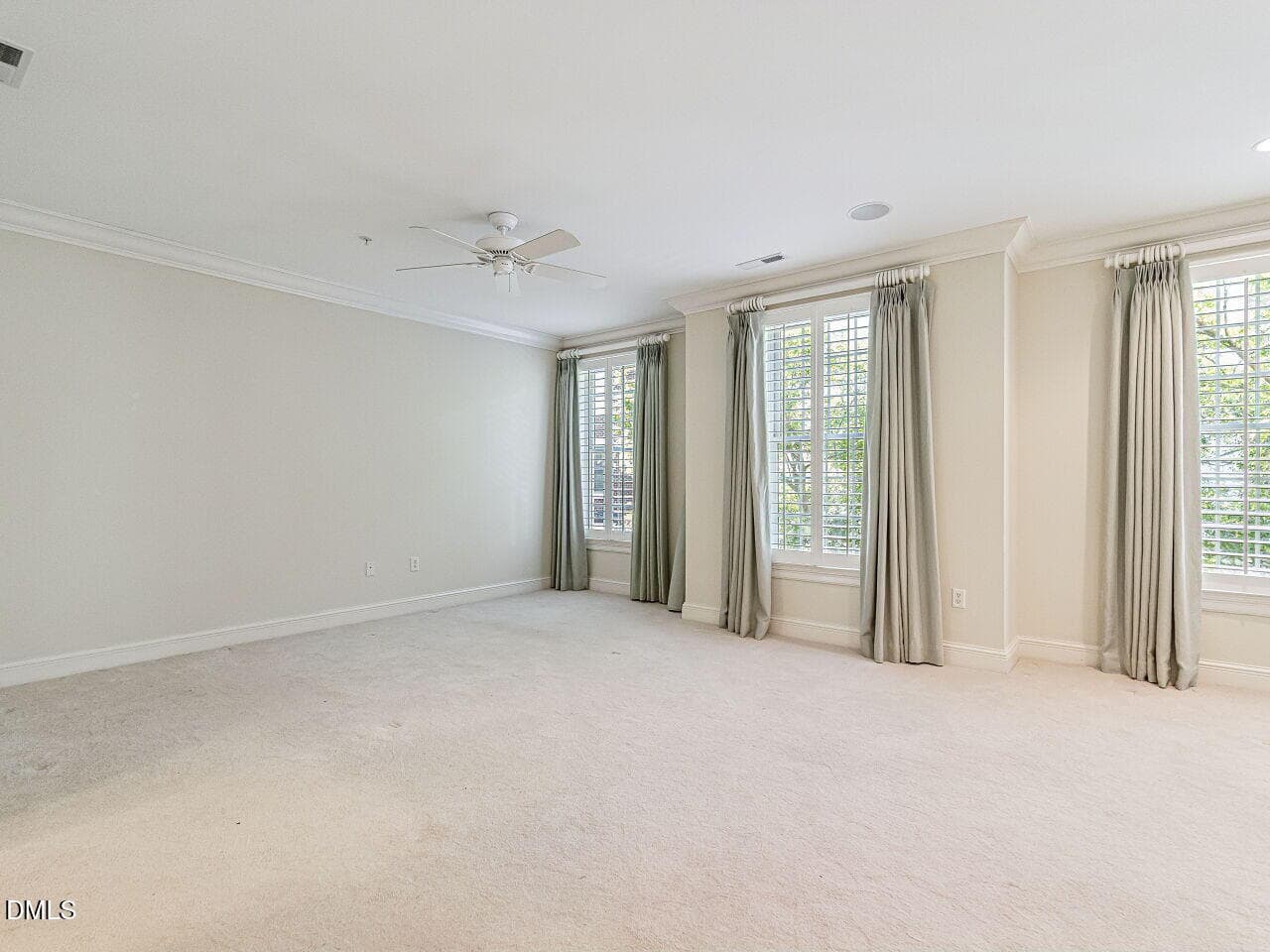 027-1280x960-primary-bedroom - 2701 Glenwood Gardens Lane 208, Raleigh, NC 27608
